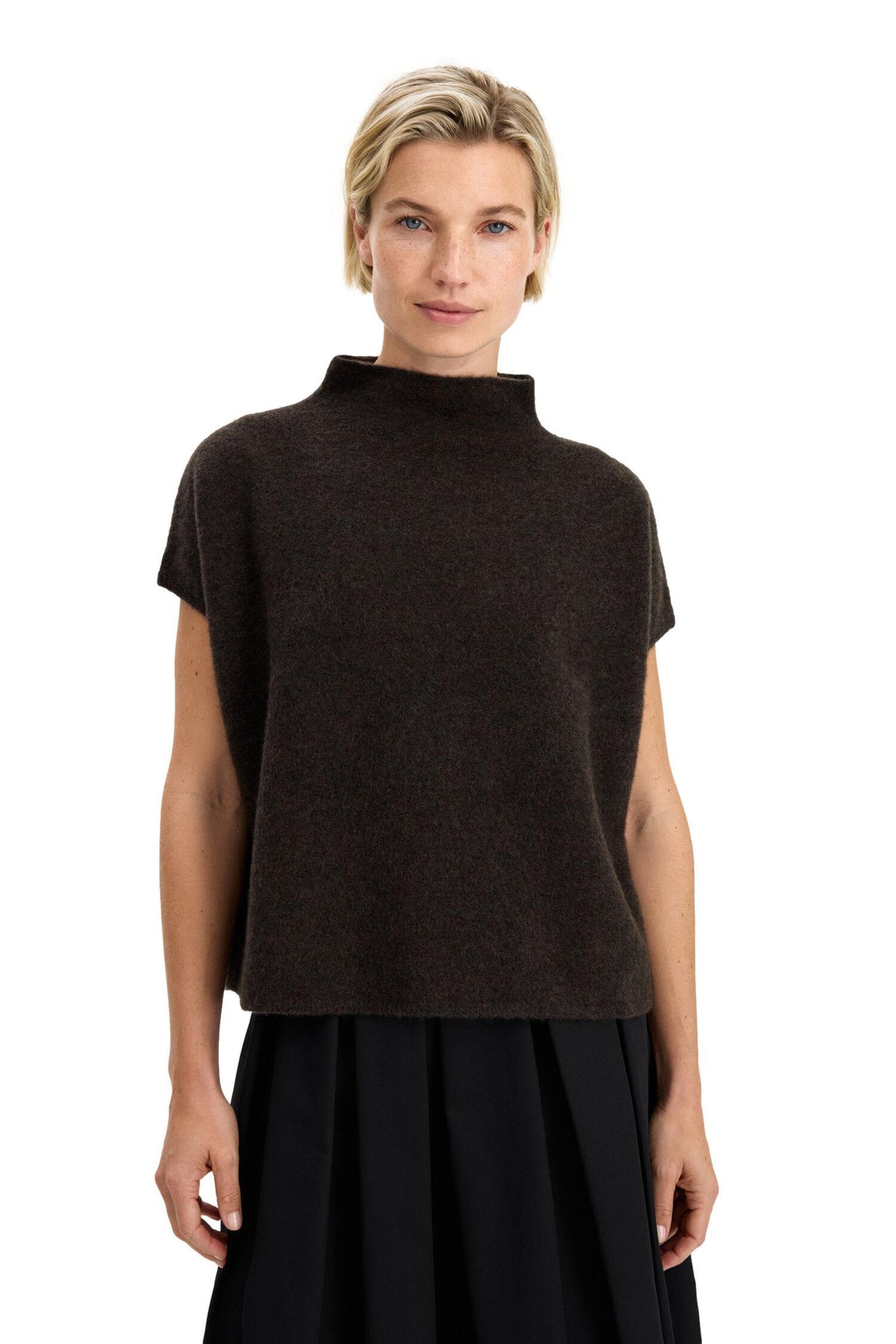 Filippa K Ximena Sweater Vest Brun