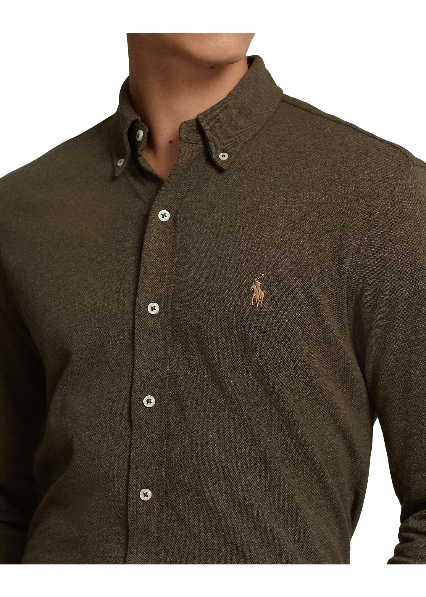 Olivenfarget Polo Ralph Lauren skjorte i lett mesh-material, avslappet og pustende for komfort.