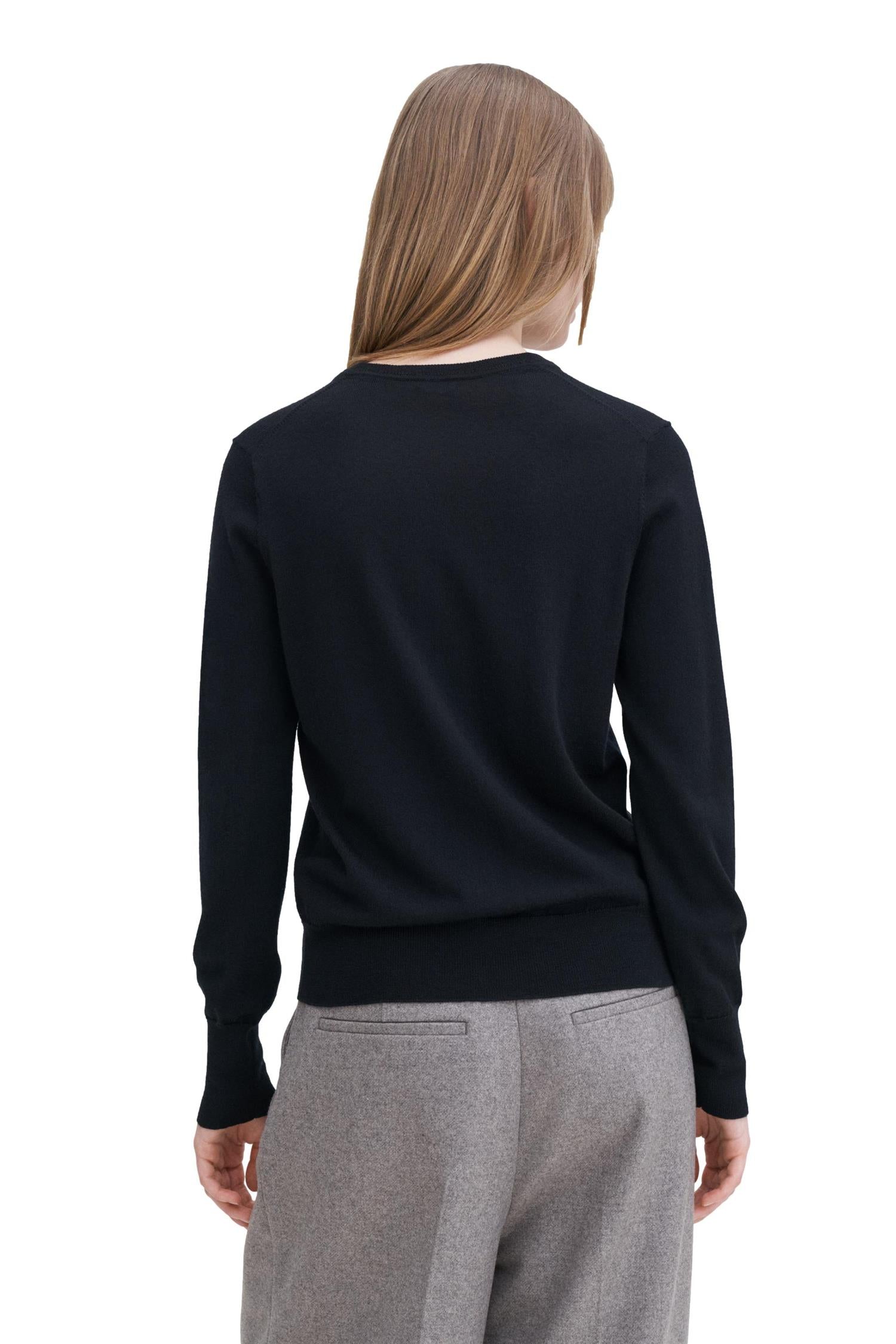 Filippa K Merino R-neck Sweater Genser Sort - chrismoa.no