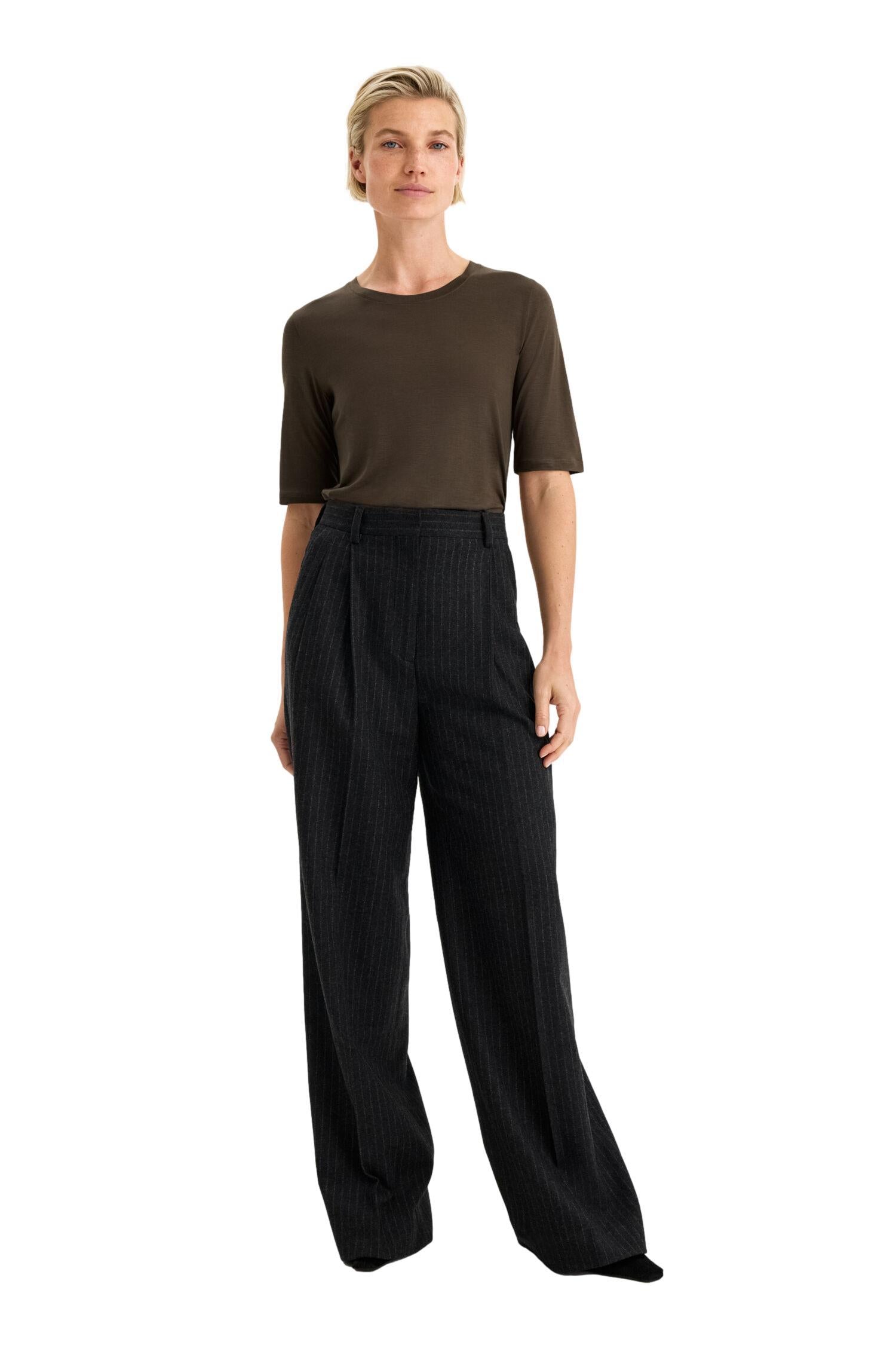 Filippa K Elena Tee T-Shirt Brun/Grønn