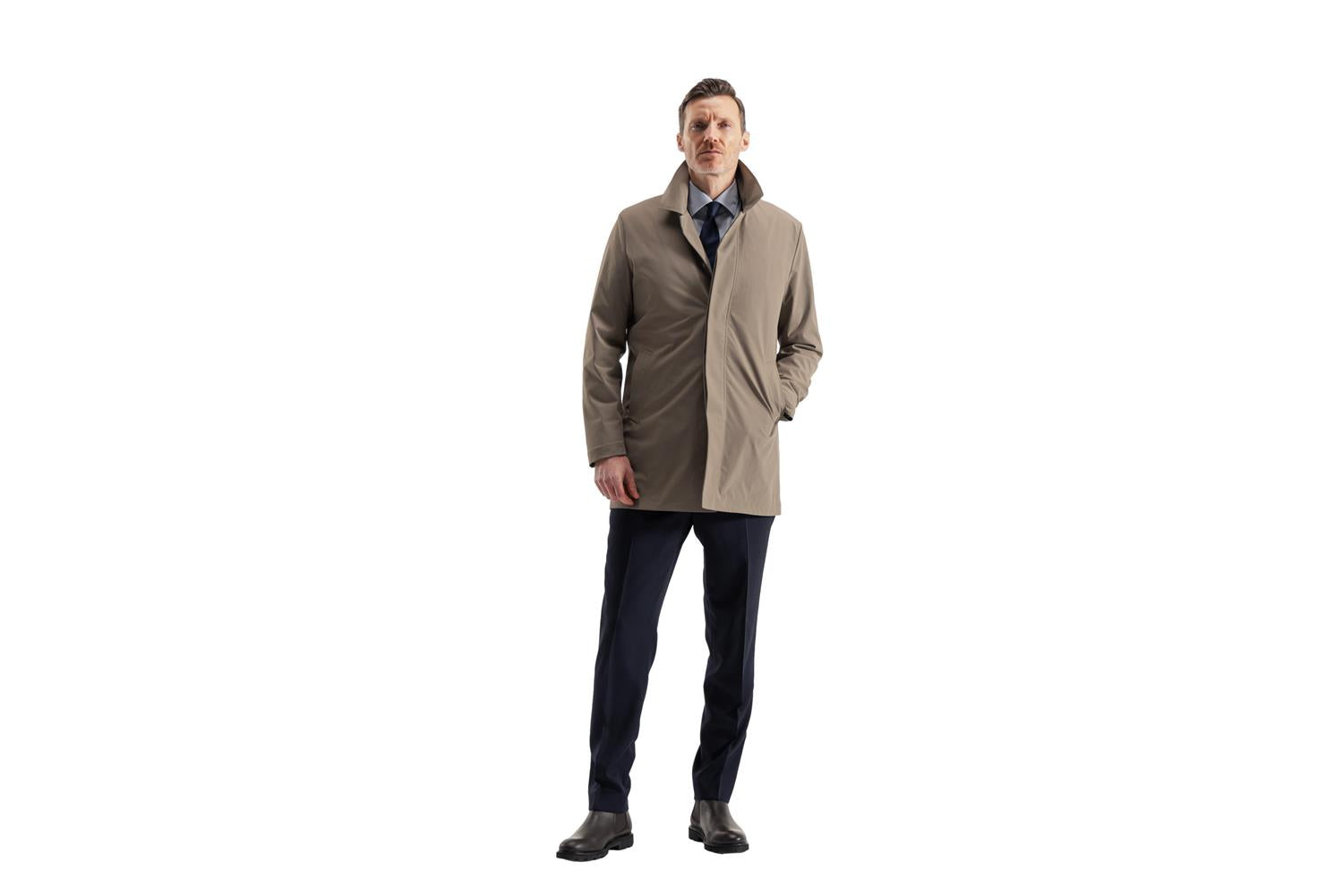 UBR Maestro Coat Jakke Mørk Beige - chrismoa.no