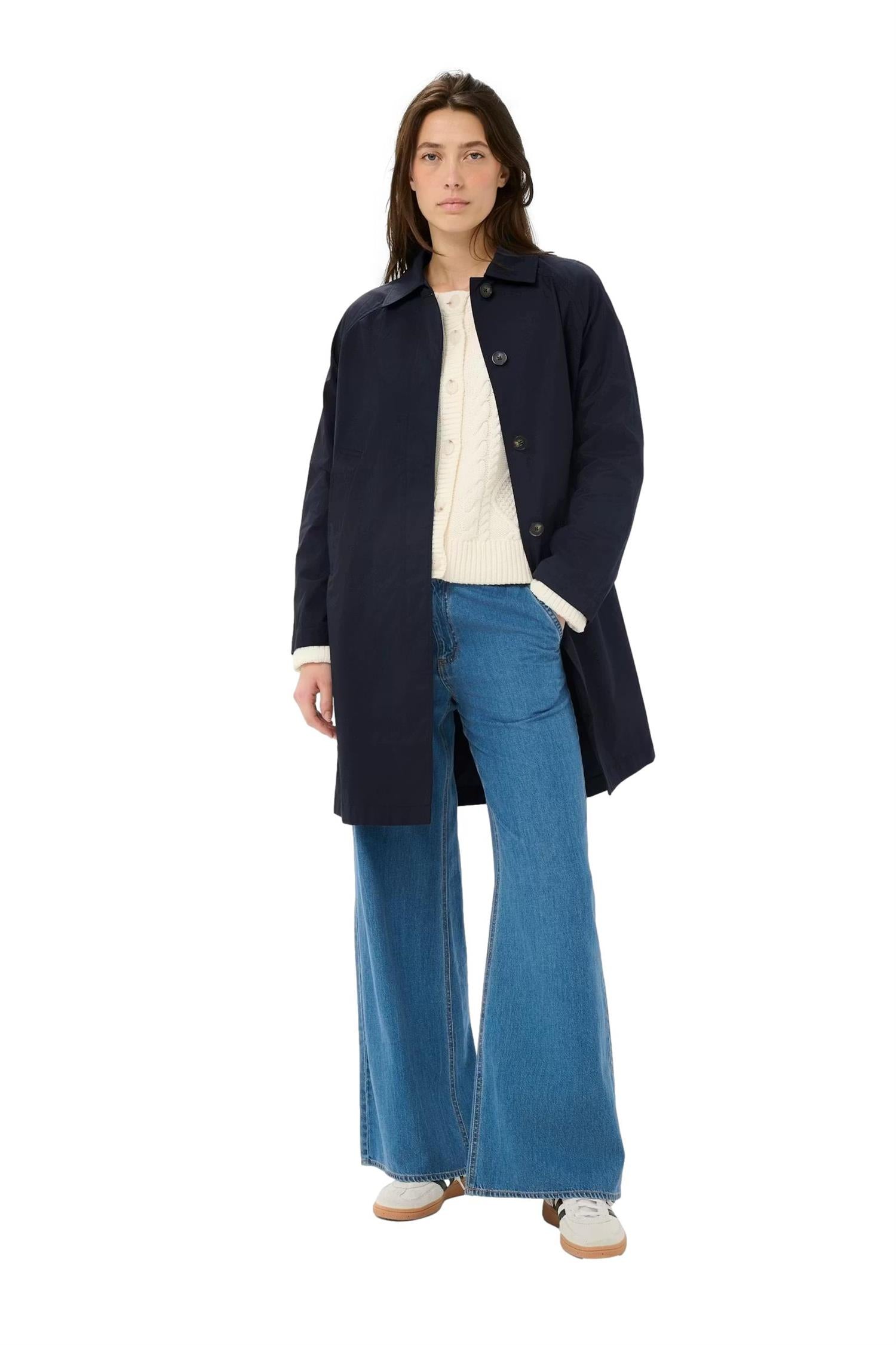 Part Two EttiePW OTW Jakke Marine