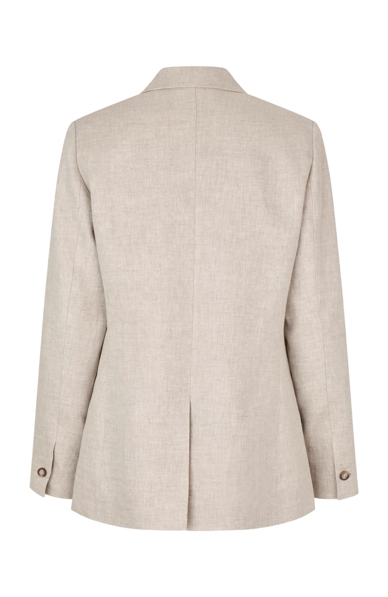 Lys-beige Five Units HannahFV dressjakke vist på modell, casual stil, lange ermer og knappestolpe, myk og komfortabel passform