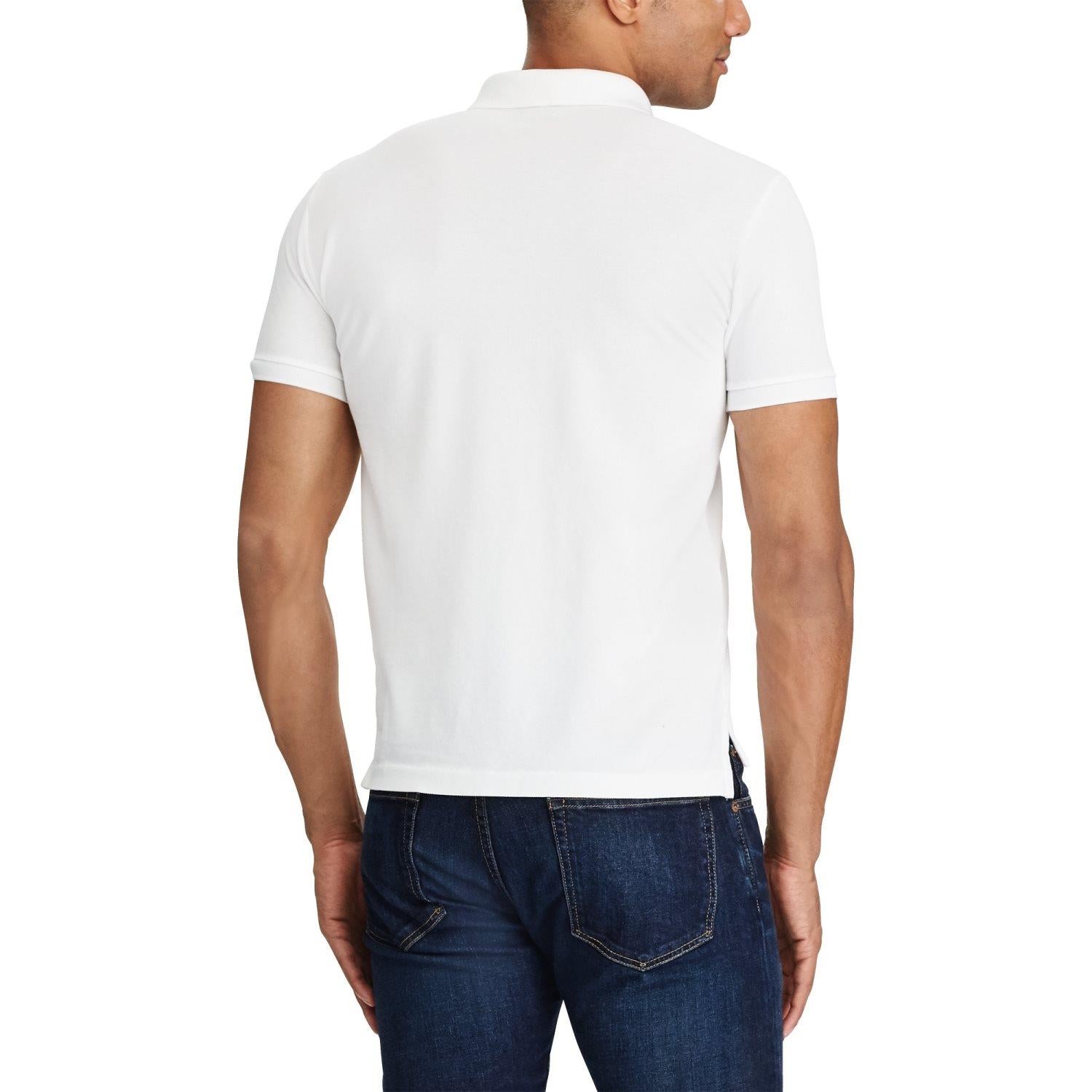 Hvit polo Ralph Lauren Piquet slim fit T-skjorte med rund hals og klassisk design.