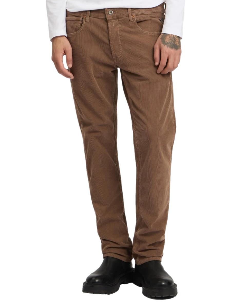 Replay Grover cordfløyelsjeans i brun, klassisk jeansmodell med komfortabel passform og slitesterkt materiale.