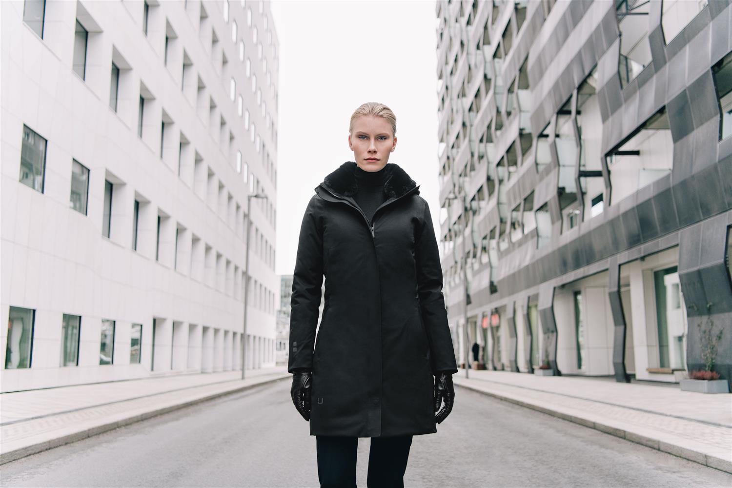 UBR White Heat Parka Jakke Sort - chrismoa.no