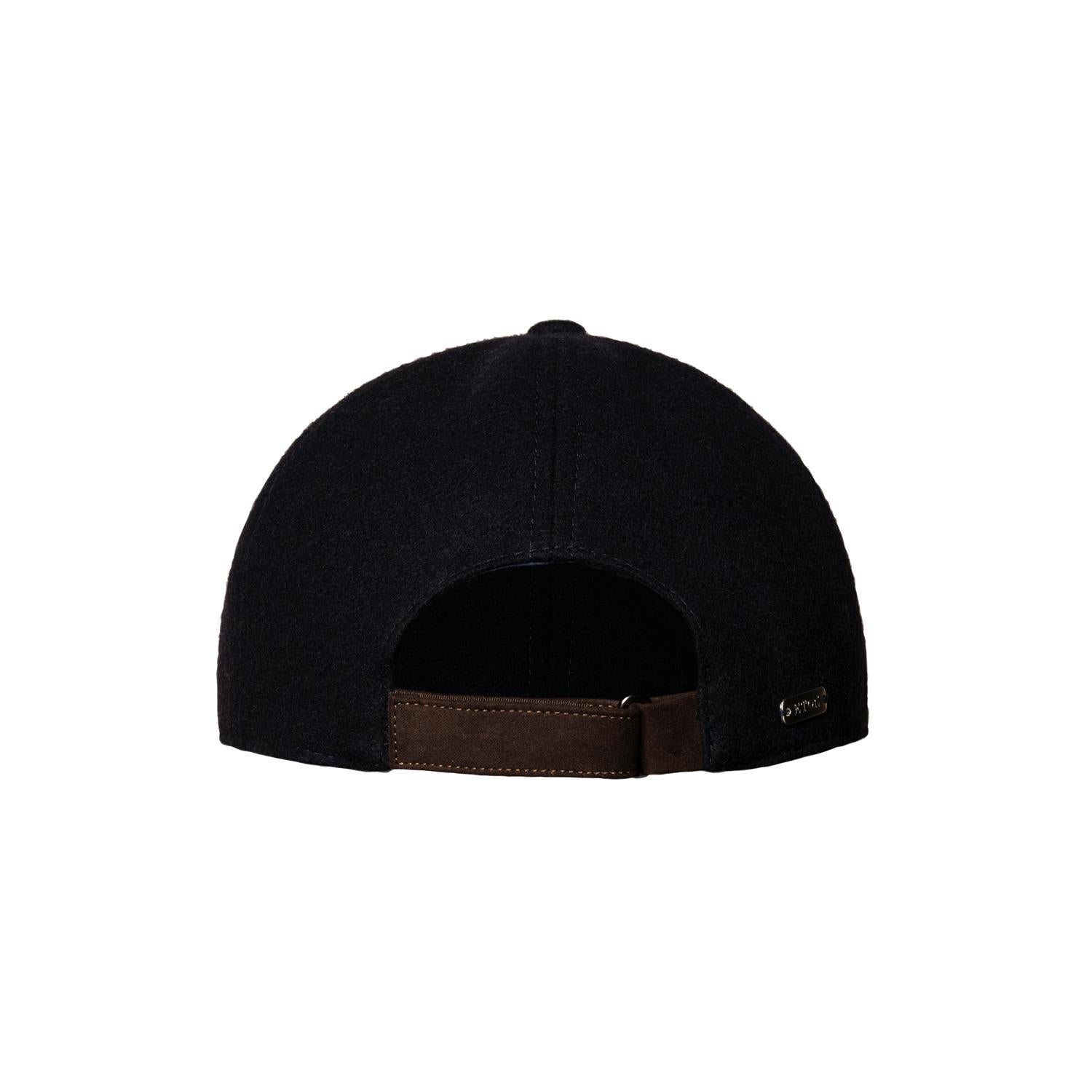 Eton baseballcap i marineblå med justerbart bånd, casual cap for menn og kvinner, laget av mykt materiale.