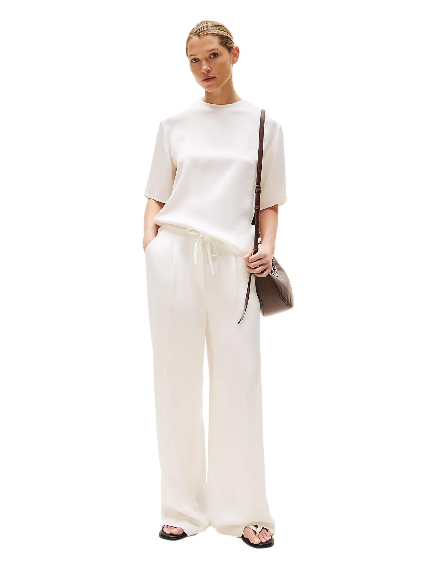 Tommy Hilfiger Sateen C-Neck Relaxed T-Shirt T-Shirt Off-White - chrismoa.no