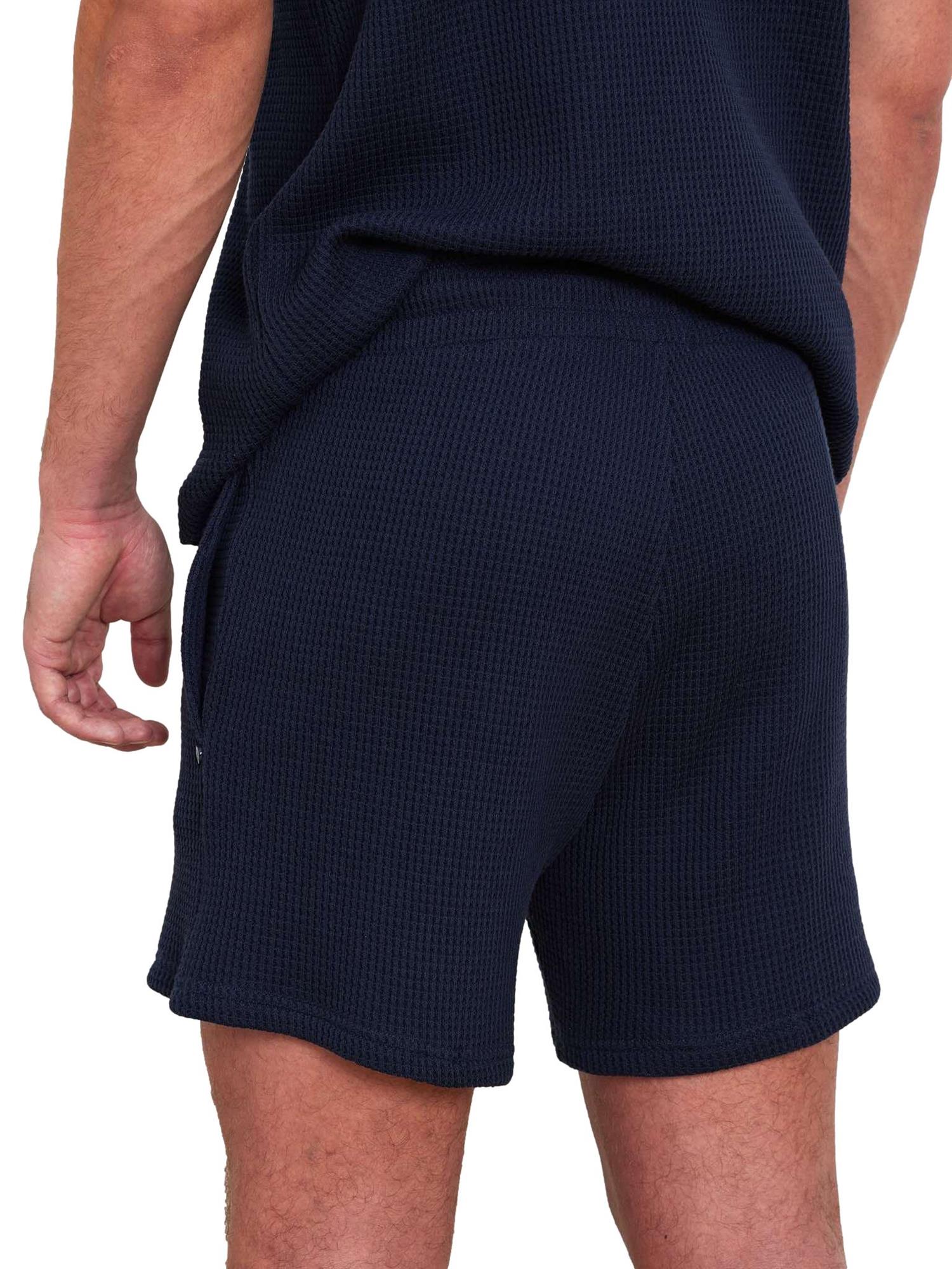 We Norwegians Waffle Shorts Men Shorts Marine