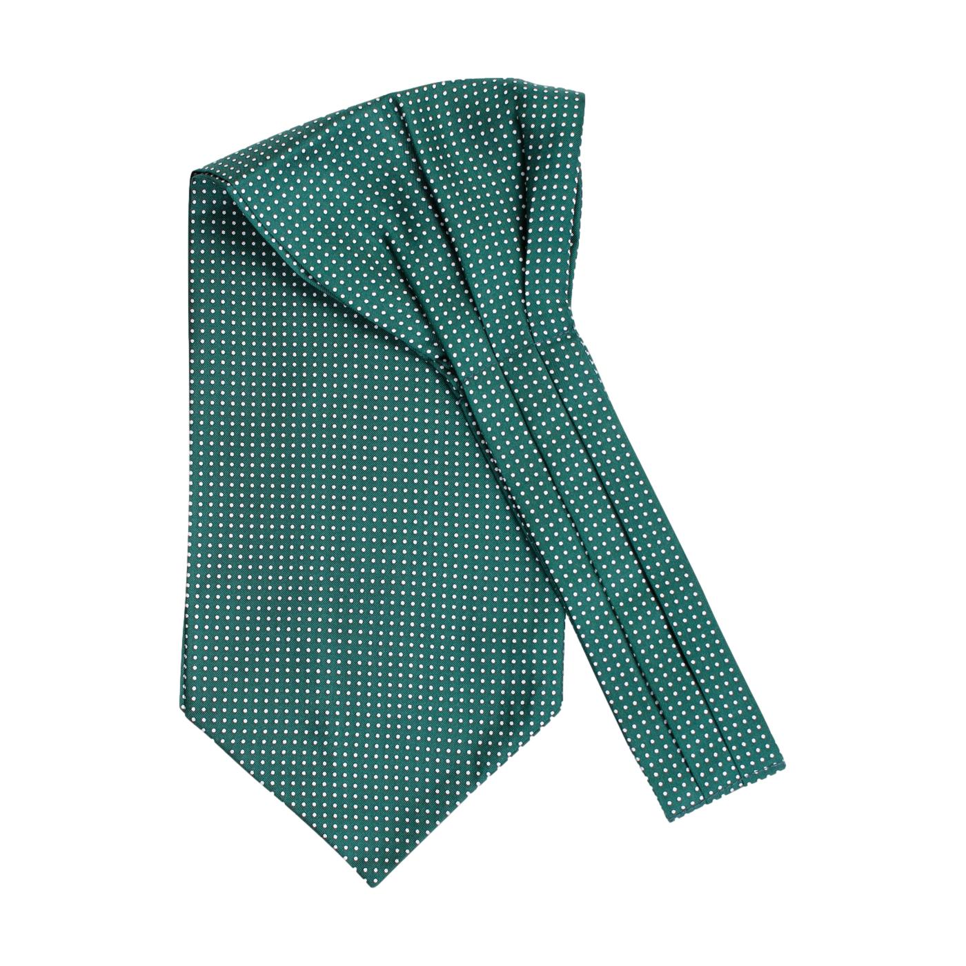 Grønn Amanda Christensen Ascot med elegant stoff og fin detalj, perfekt for formelle anledninger.