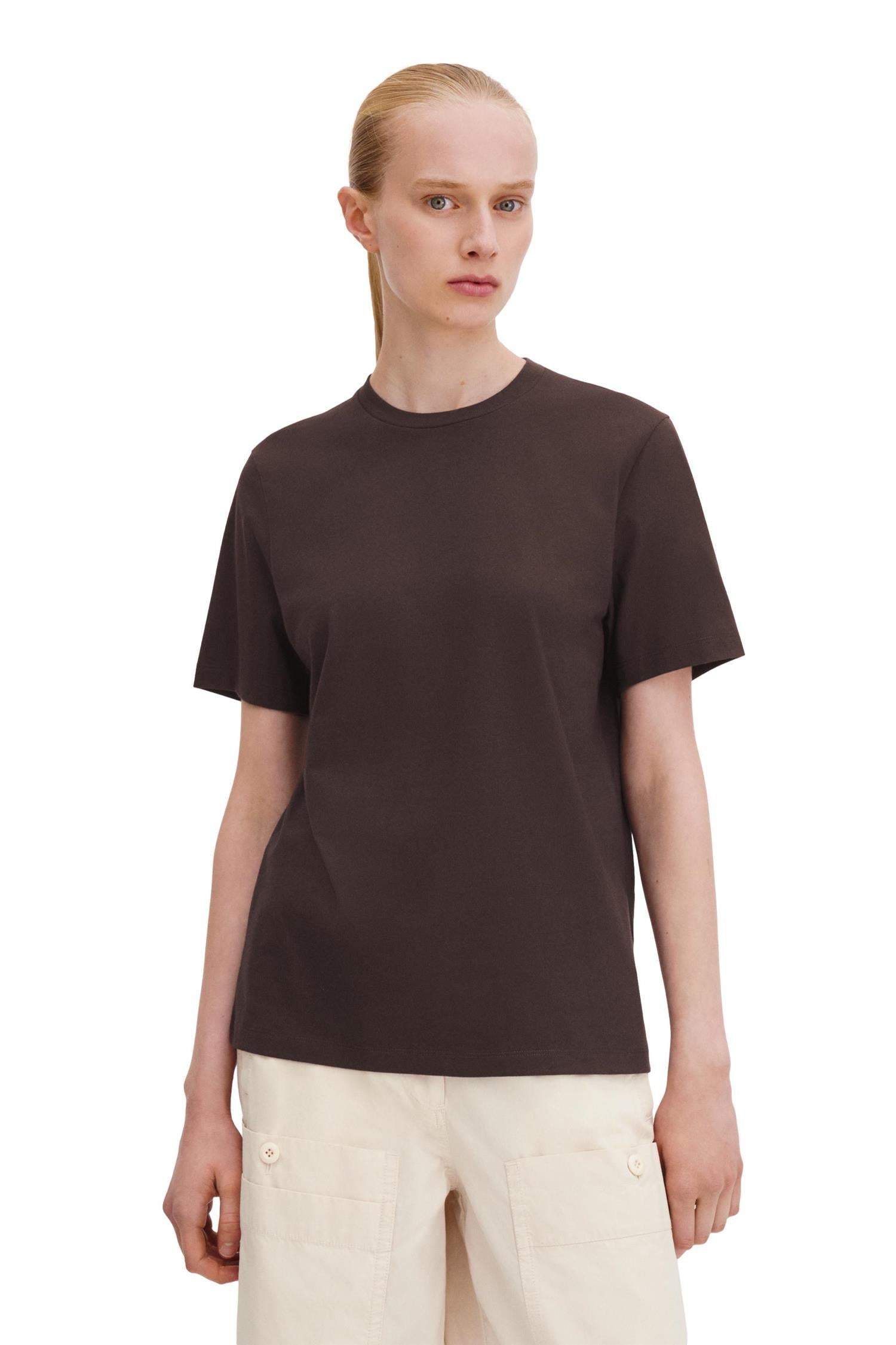 Filippa K Filippa Tee T-Shirt Brun - chrismoa.no