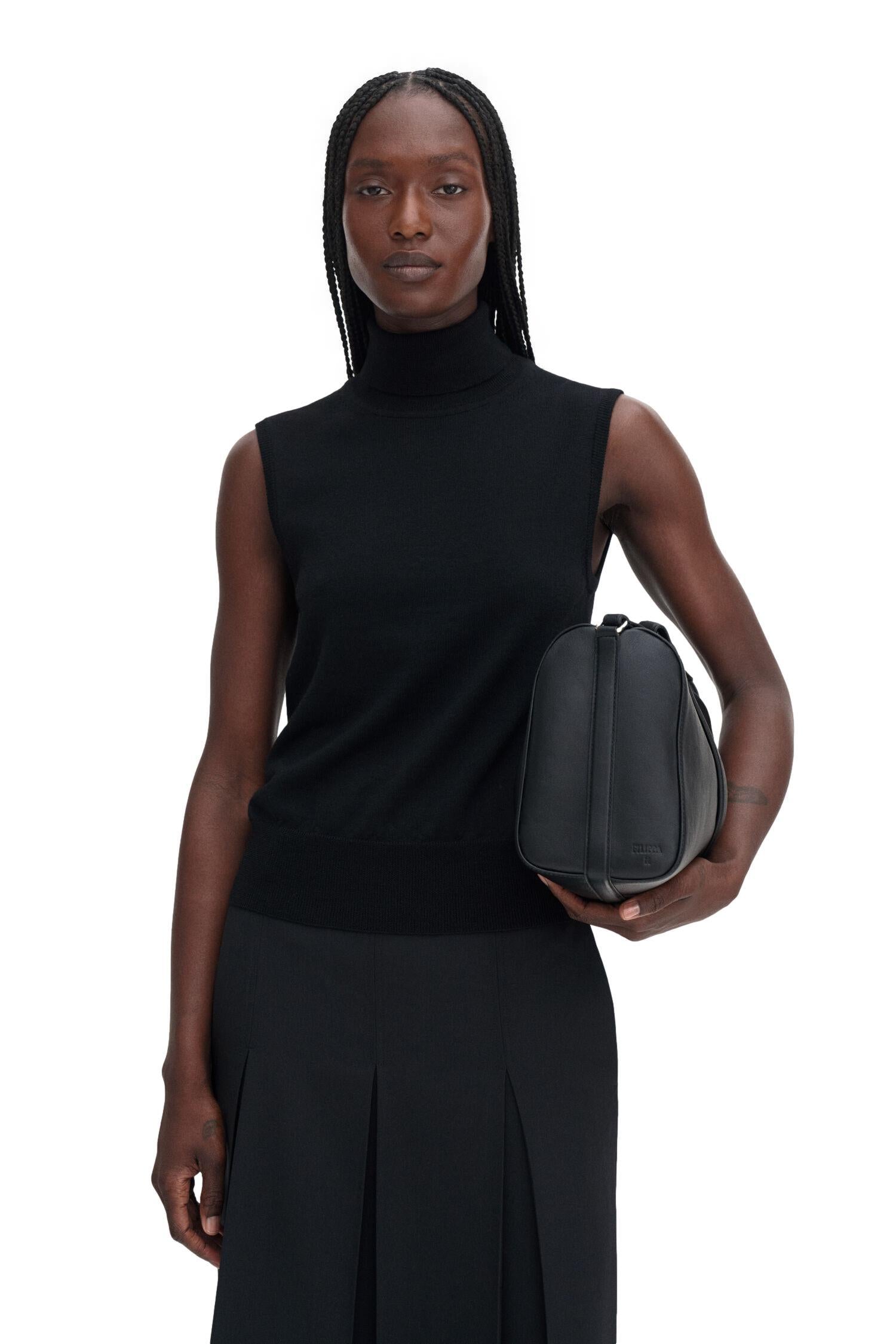 Filippa K Turtleneck Vest Vest Sort - chrismoa.no