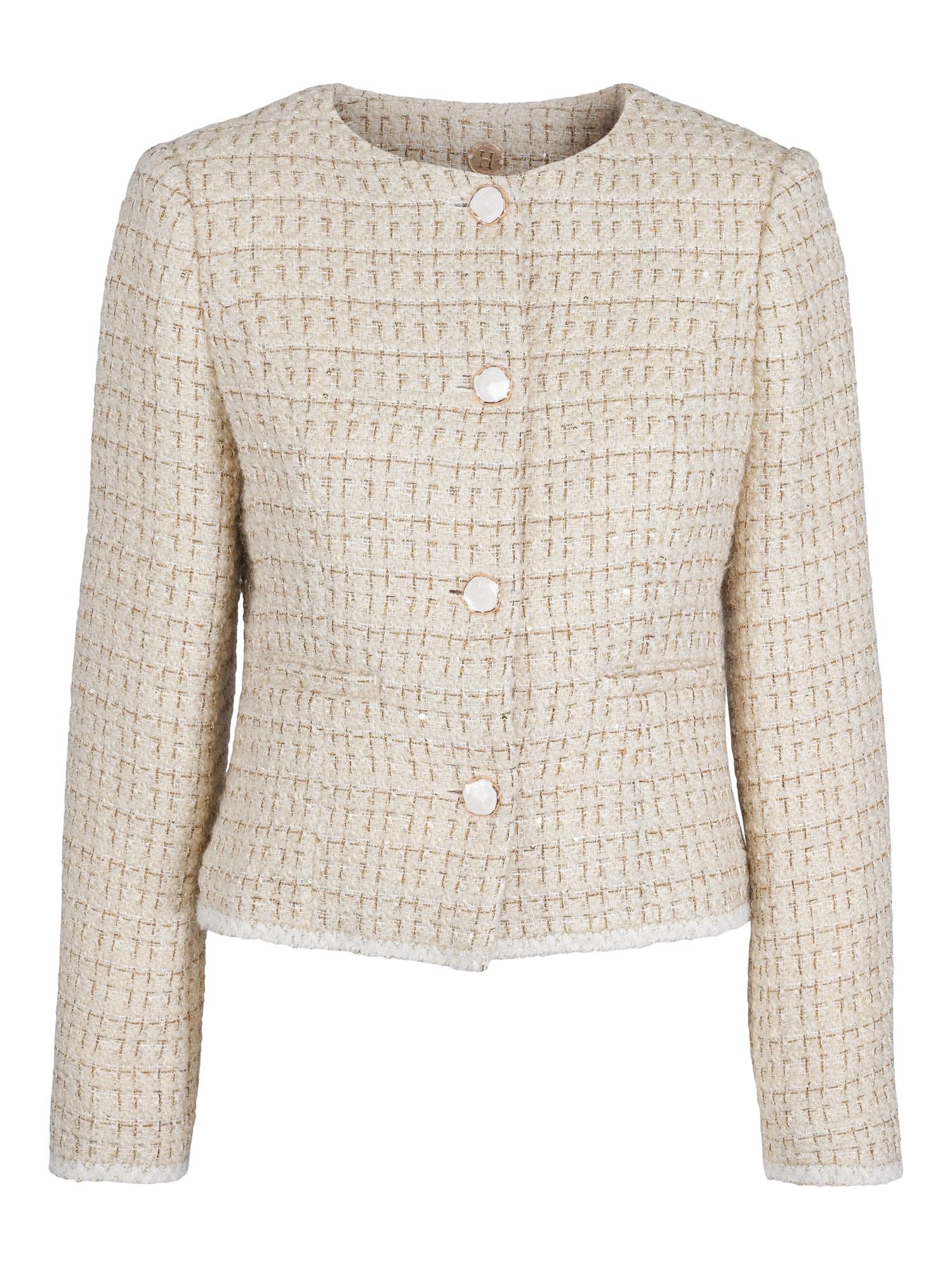 Kremfarget Haust Fashion blazerjakke vist med et par svarte vesker foran. Elegant og stilig design for kvinner.